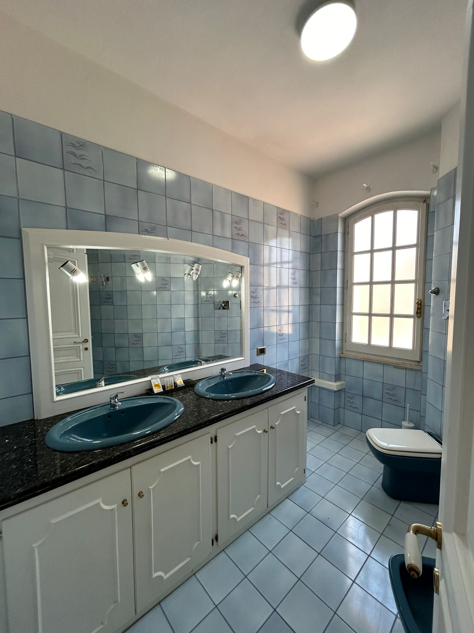Bagno moderno Junior Suite